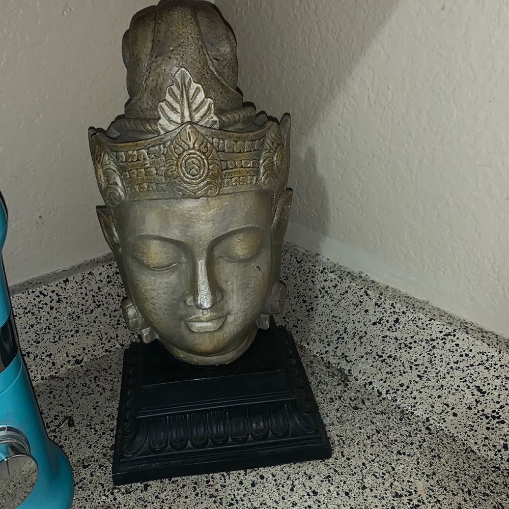 Cambodian statue head